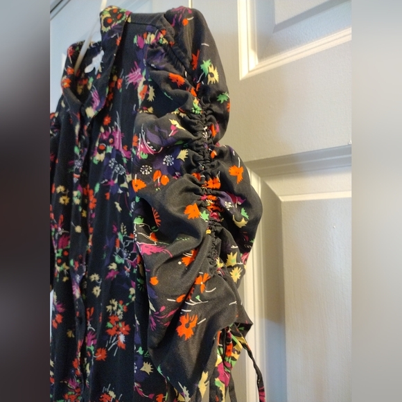 Veronica Beard Carmine sz 6 Silk Black Floral Puff Sleeve Blouse - Picture 7 of 11